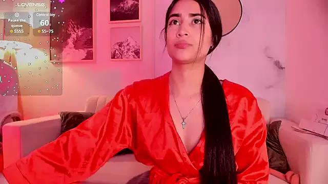 lara_madisson from StripChat