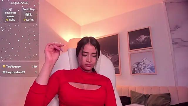 lara_madisson from StripChat