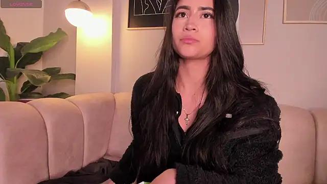 lara_madisson from StripChat