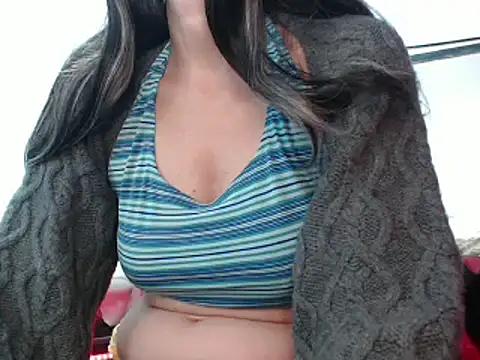 LaraFantasy from StripChat