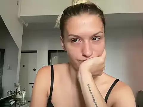 LaraStone69 from StripChat