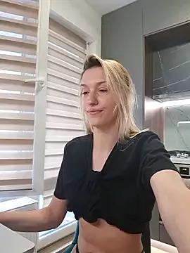 LaraStone69 from StripChat