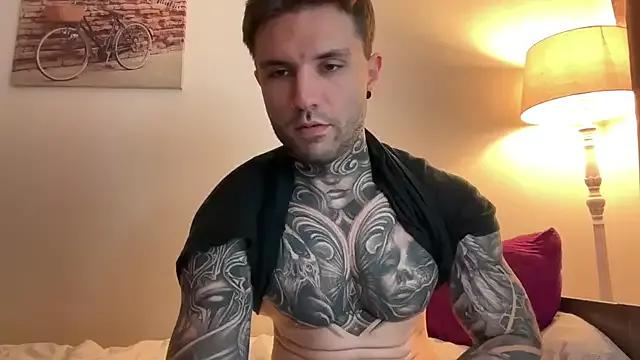 Larsskeet from StripChat is Freechat