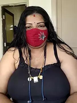 lathikaqueentamil from StripChat is Freechat