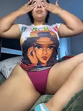 latina_curvy22 from StripChat is Freechat