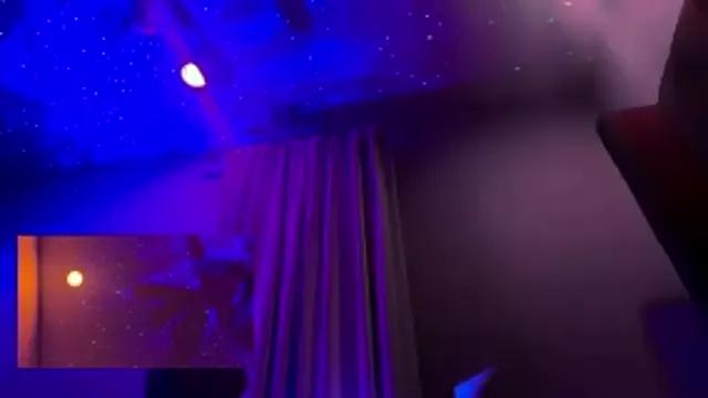 latinpeaches from StripChat is Freechat