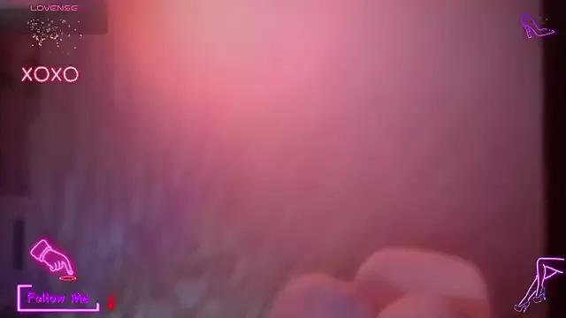LauGrayJ webcams show profile image 