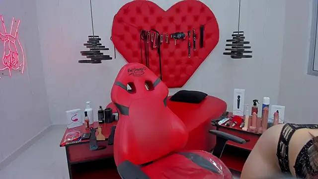Dirty chat webcam: explore liveshows with versed models, from laying bare to fetishes, in a variety of sexy free adult webcams.