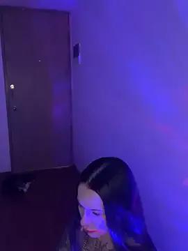 LauraEPR from StripChat is Freechat