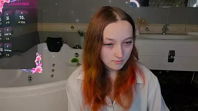 LauraKelley from StripChat is Freechat