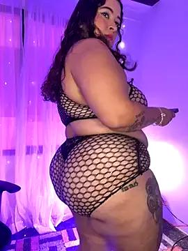 Laurazp_ from StripChat is Freechat