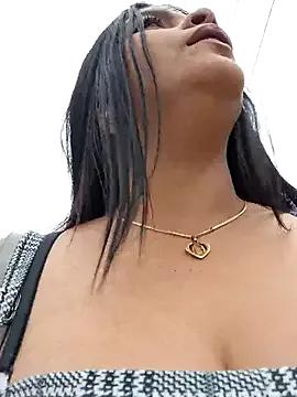 Layla-daring webcams show profile image 