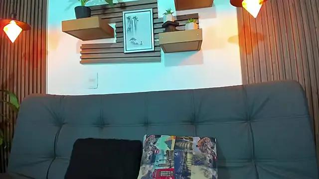 Layla_707 from StripChat