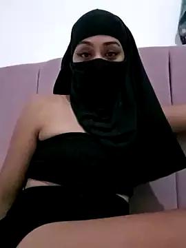Layla_Noor from StripChat