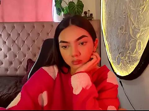 layla_olson from StripChat