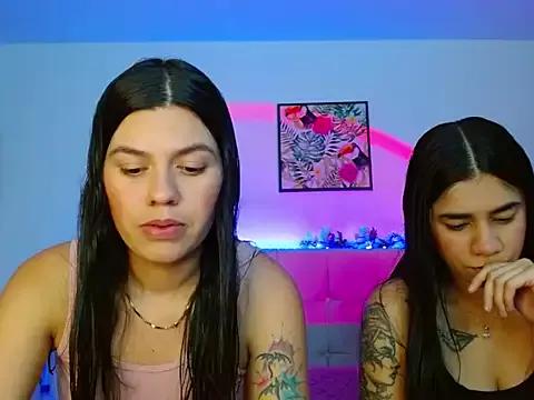 Layla_Rachel from StripChat