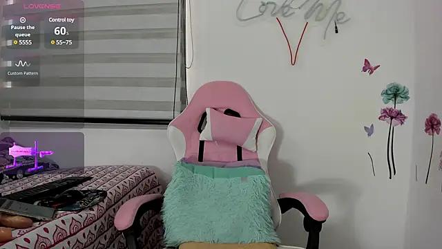 Layla_Sia from StripChat