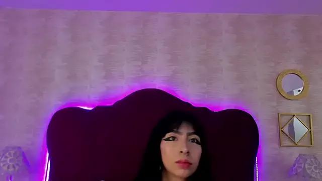 LaylaaDoll from StripChat is Freechat