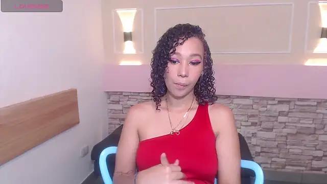 LaylaBreeze4 from StripChat