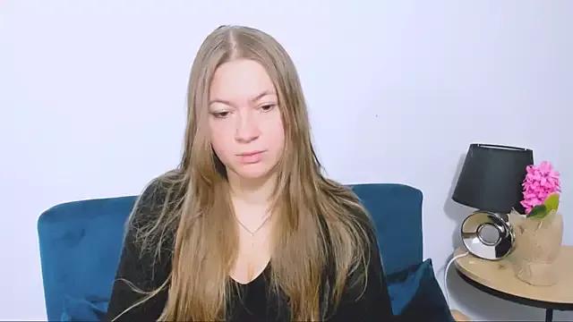 LeaNaughty from StripChat is Freechat