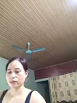 Lee-Nguyen from StripChat
