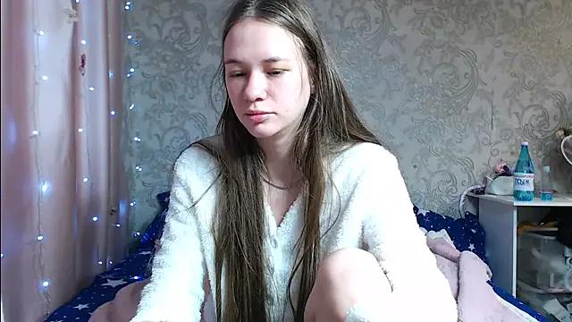leila_bambi_ from StripChat