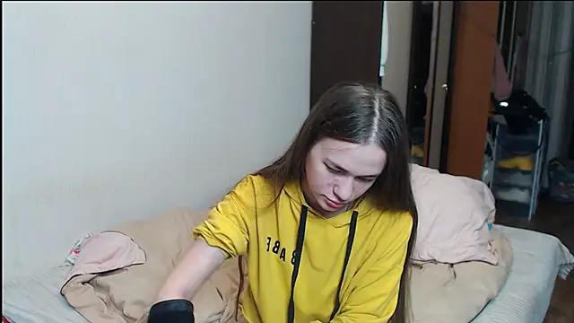 leila_bambi_ from StripChat