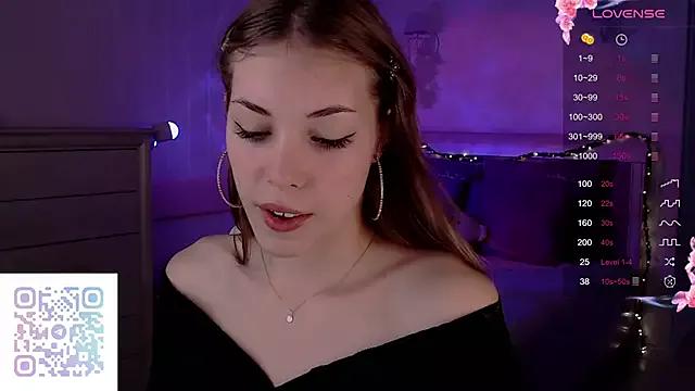 Leila_Vanilla from StripChat