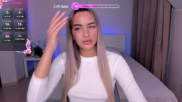 Leilalav from StripChat