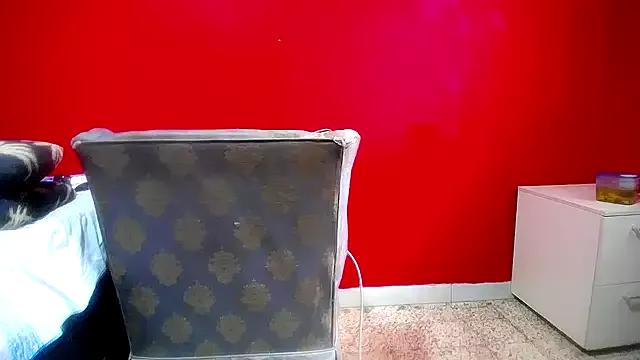 Lelety79 from StripChat