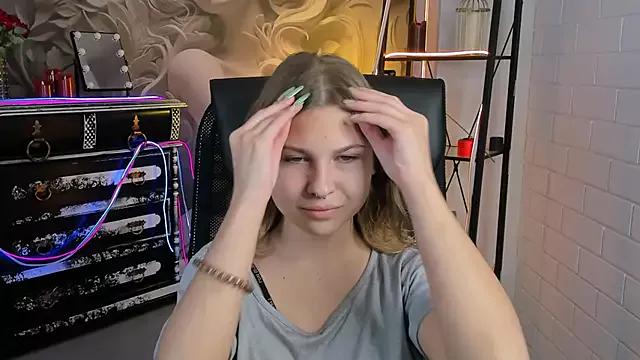Dirty chat webcam: explore liveshows with versed models, from laying bare to fetishes, in a variety of sexy free adult webcams.