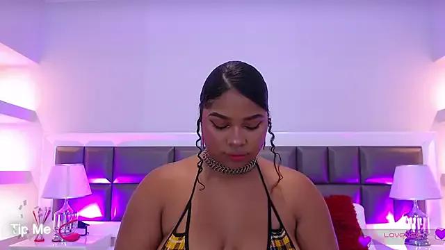 LennaEvans from StripChat