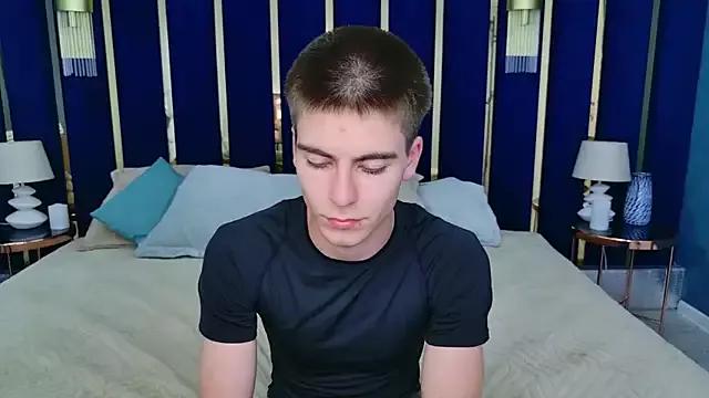 Leonard_Cross from StripChat is Freechat