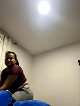 Leonis_0 webcams show profile image 