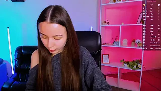 leslie_bird from StripChat