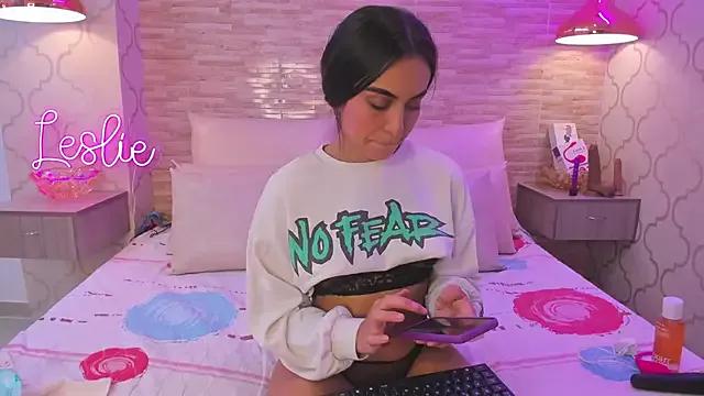 Leslie_Bussh_ from StripChat