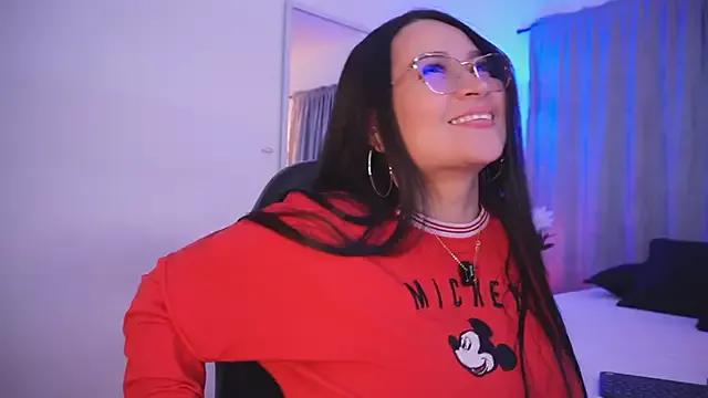 leslie_k from StripChat