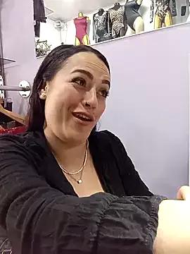Lesly_10- from StripChat