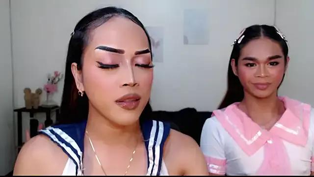 Lessandra_Lust from StripChat is Freechat