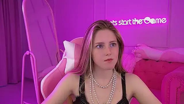 Photos of LexiReadway from StripChat is Freechat