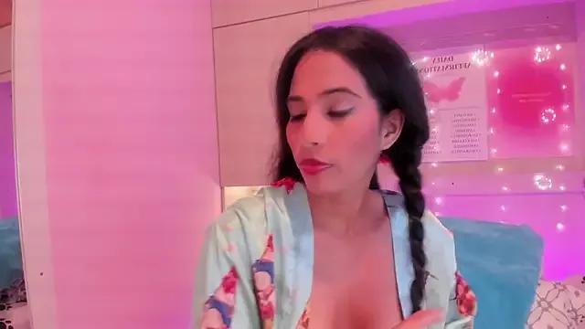 LexxaQueen from StripChat