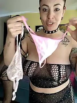 Lexxi_hot from StripChat