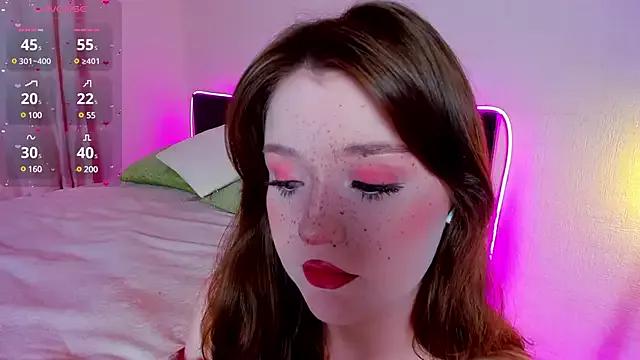 lexxxxxxi from StripChat