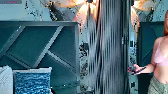 LexyRooss from StripChat is Freechat