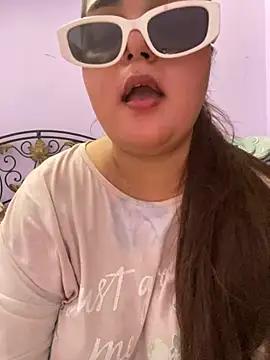 leylafleece from StripChat