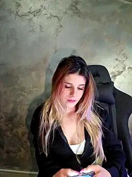 LeylaRosse from StripChat