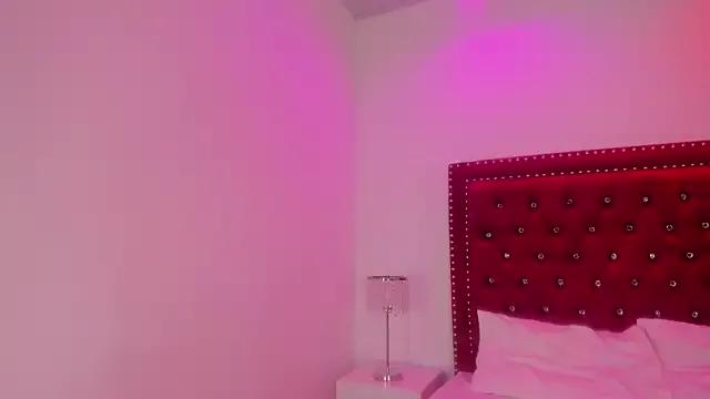 Lia_adamsss from StripChat is Freechat