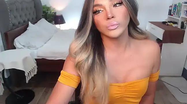 liaa_lurrecams from StripChat