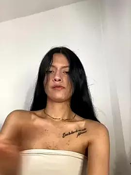 LiaCollings from StripChat is Freechat