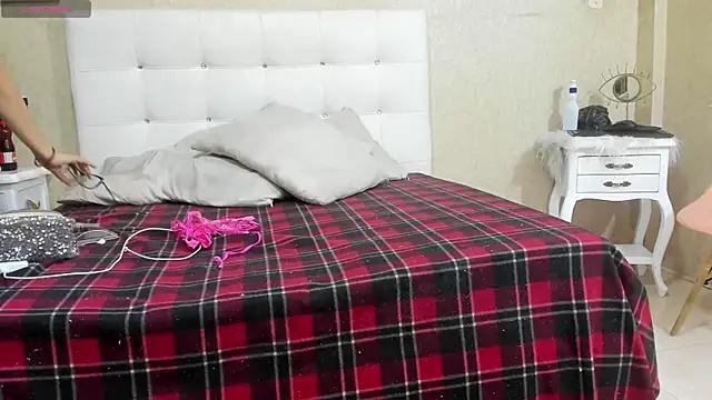 lialuam from StripChat
